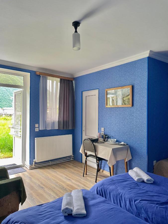 Piligrim Kazbegi Otel Dış mekan fotoğraf