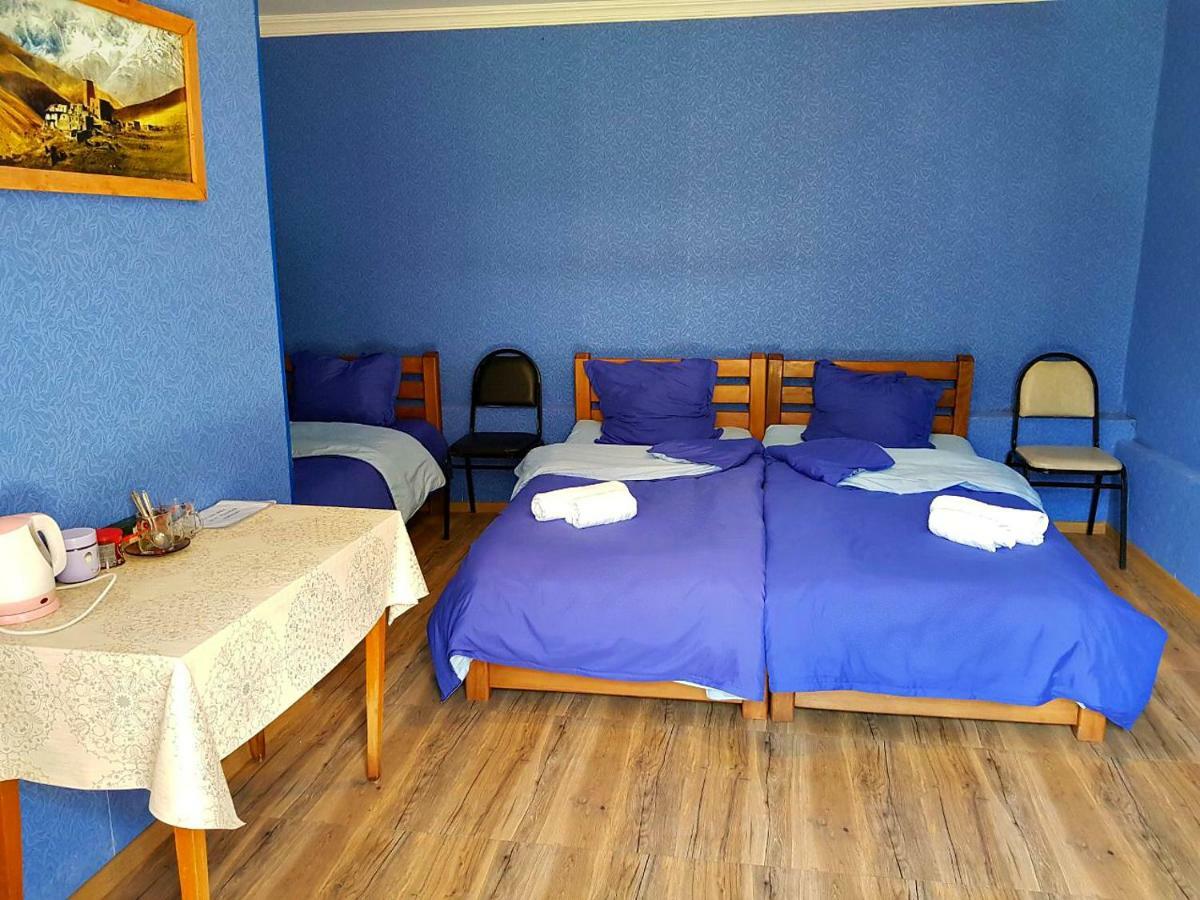 Piligrim Kazbegi Otel Dış mekan fotoğraf